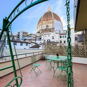 Stunning With An Amazing Terrace Florence