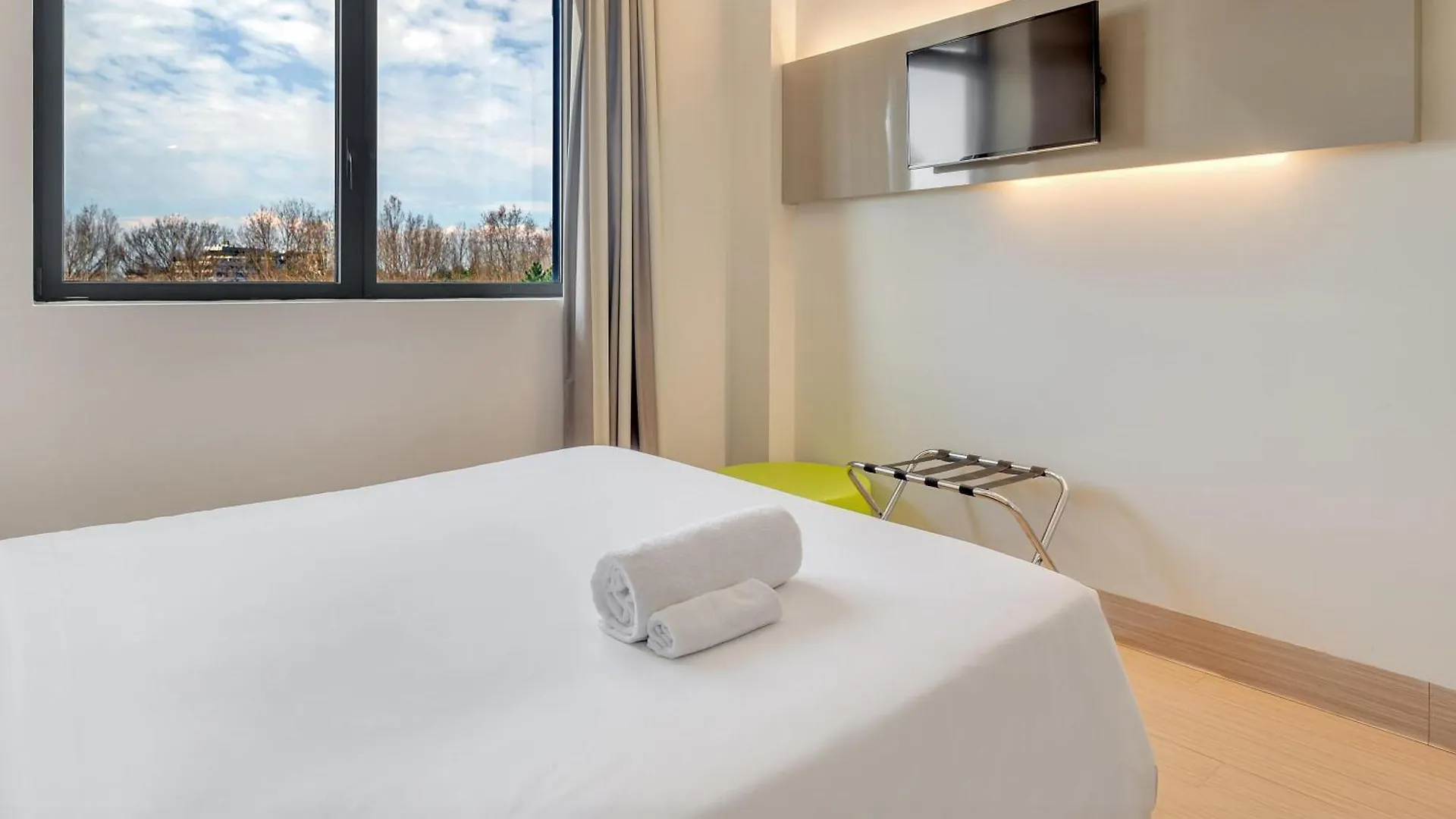 B&B Hotel Milano San Siro 3*, Milan