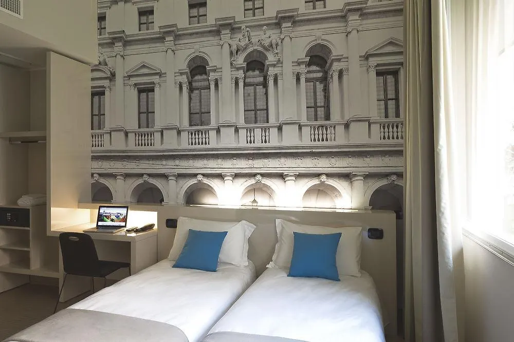 B&B Hotel Milano San Siro 3*, Milan