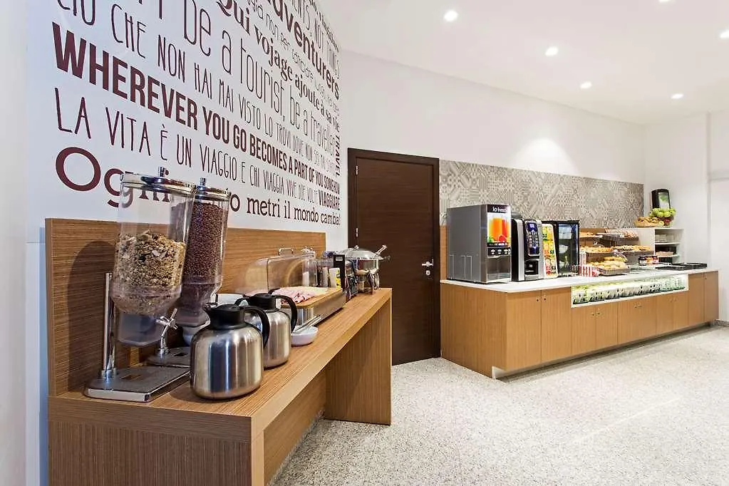 B&B Hotel Milano San Siro 3*, Milan